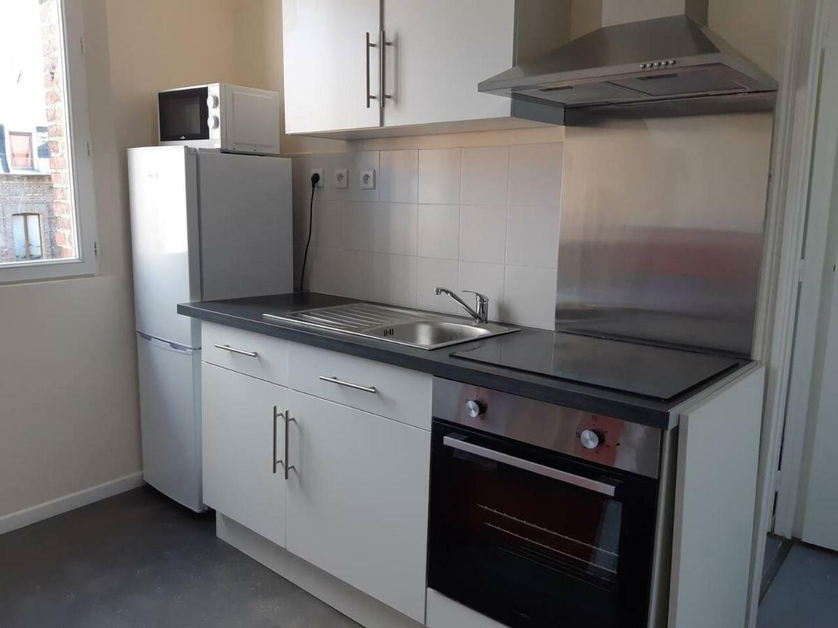 Elbeuf Etage 1 Sweet Home Netflix Wifi Zewnętrze zdjęcie